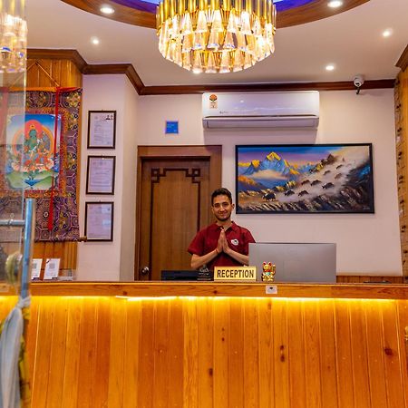 Hotel Yakroo Manang Kathmandu Bagian luar foto