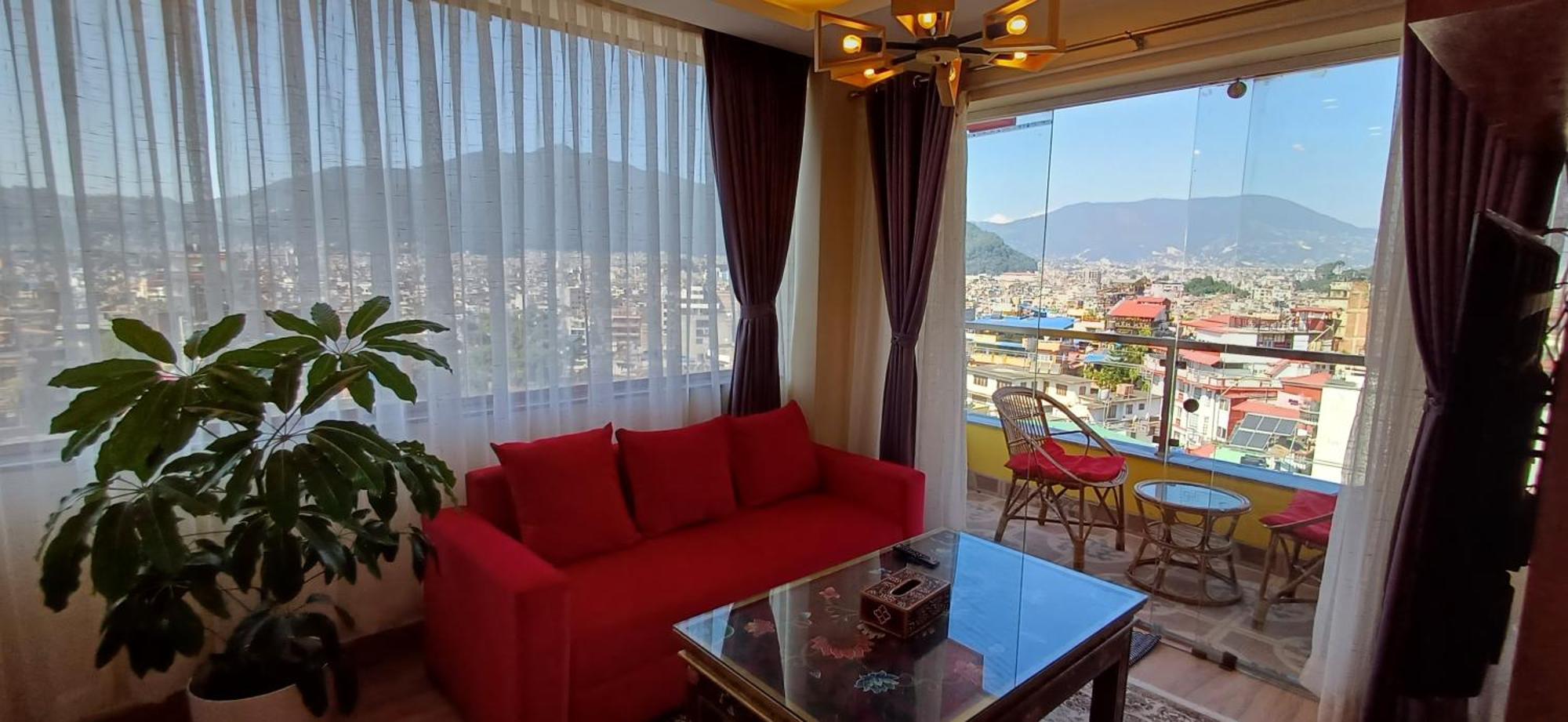 Hotel Yakroo Manang Kathmandu Bagian luar foto