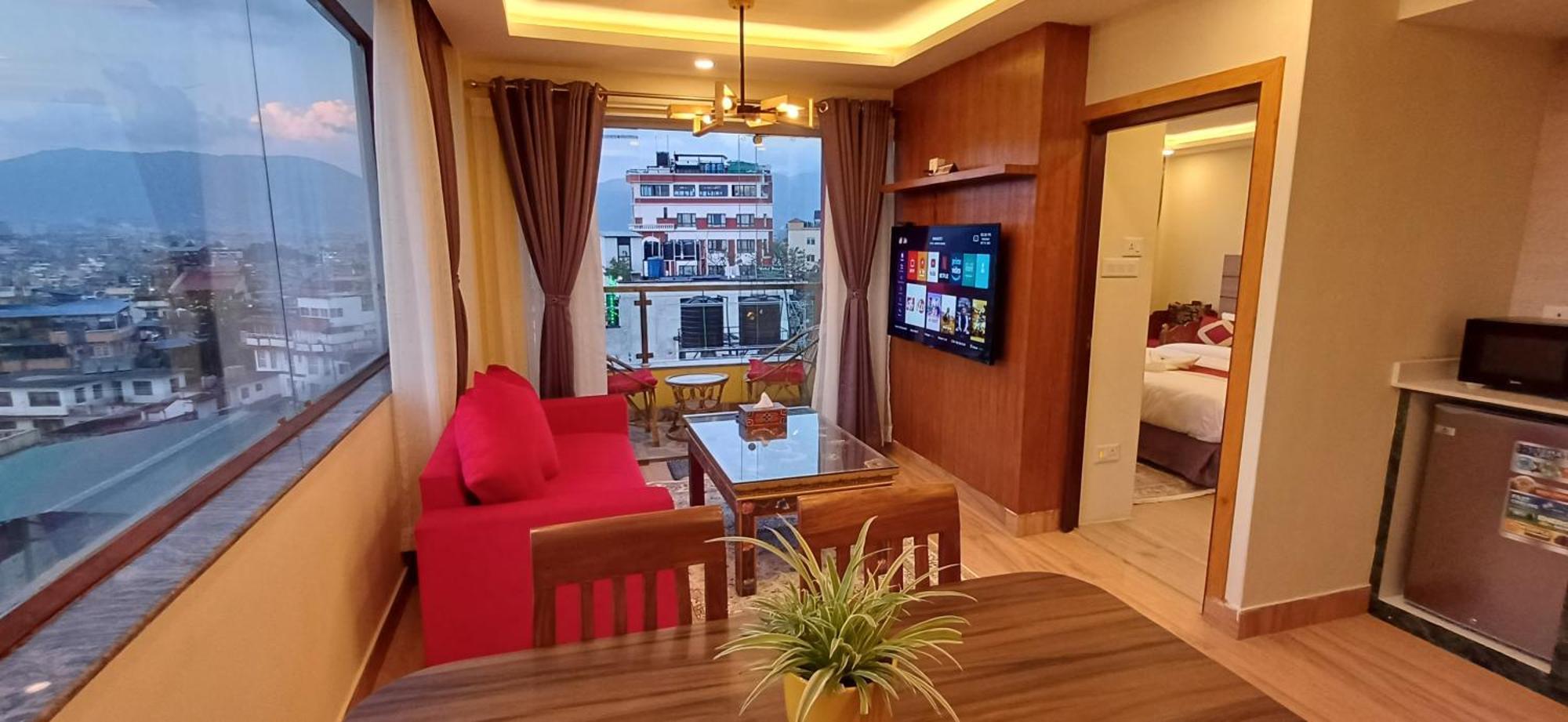 Hotel Yakroo Manang Kathmandu Bagian luar foto