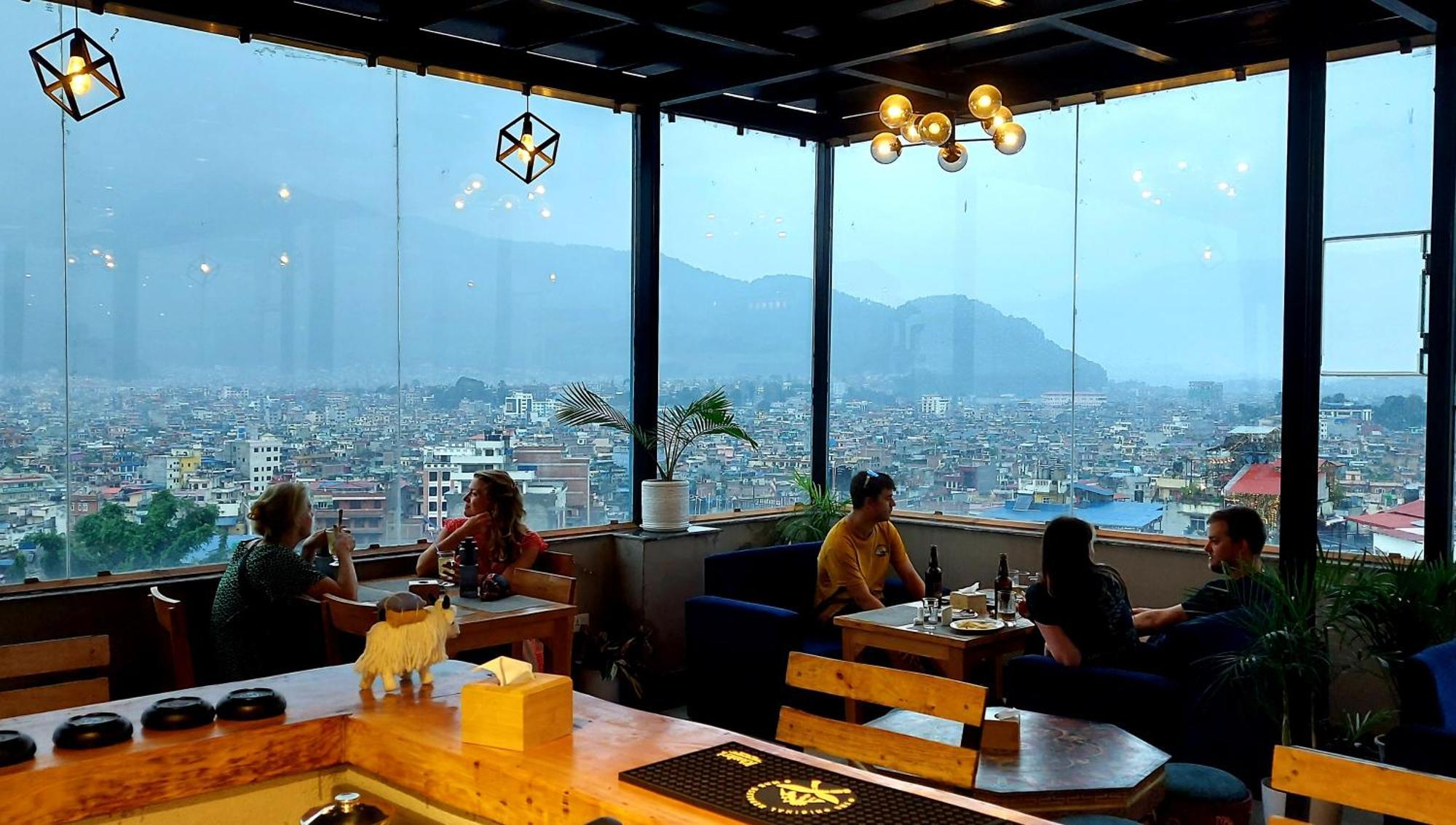 Hotel Yakroo Manang Kathmandu Bagian luar foto