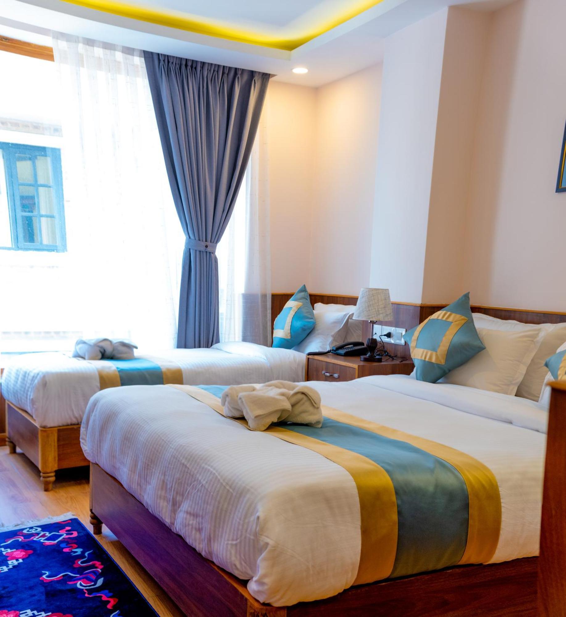 Hotel Yakroo Manang Kathmandu Bagian luar foto