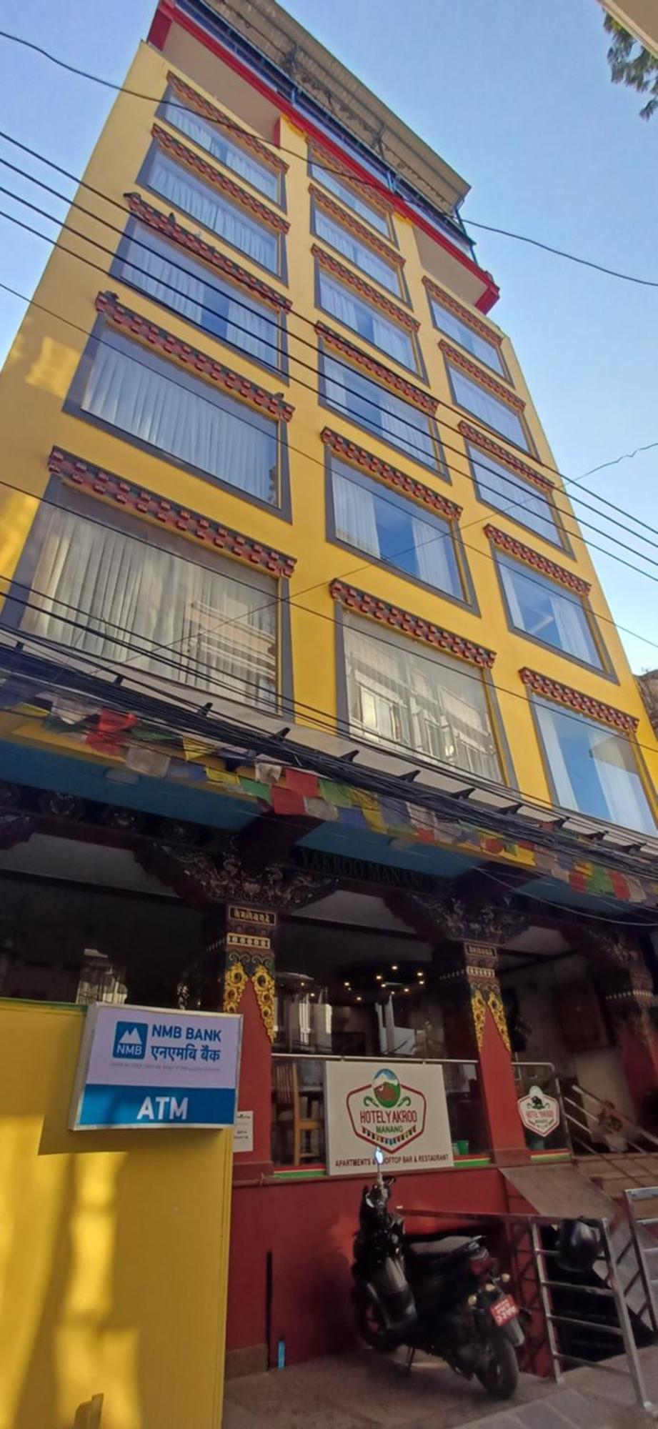 Hotel Yakroo Manang Kathmandu Bagian luar foto